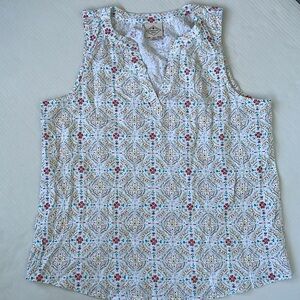 St. John’s Bay Cream Fitted Sleeveless Tank Top PM